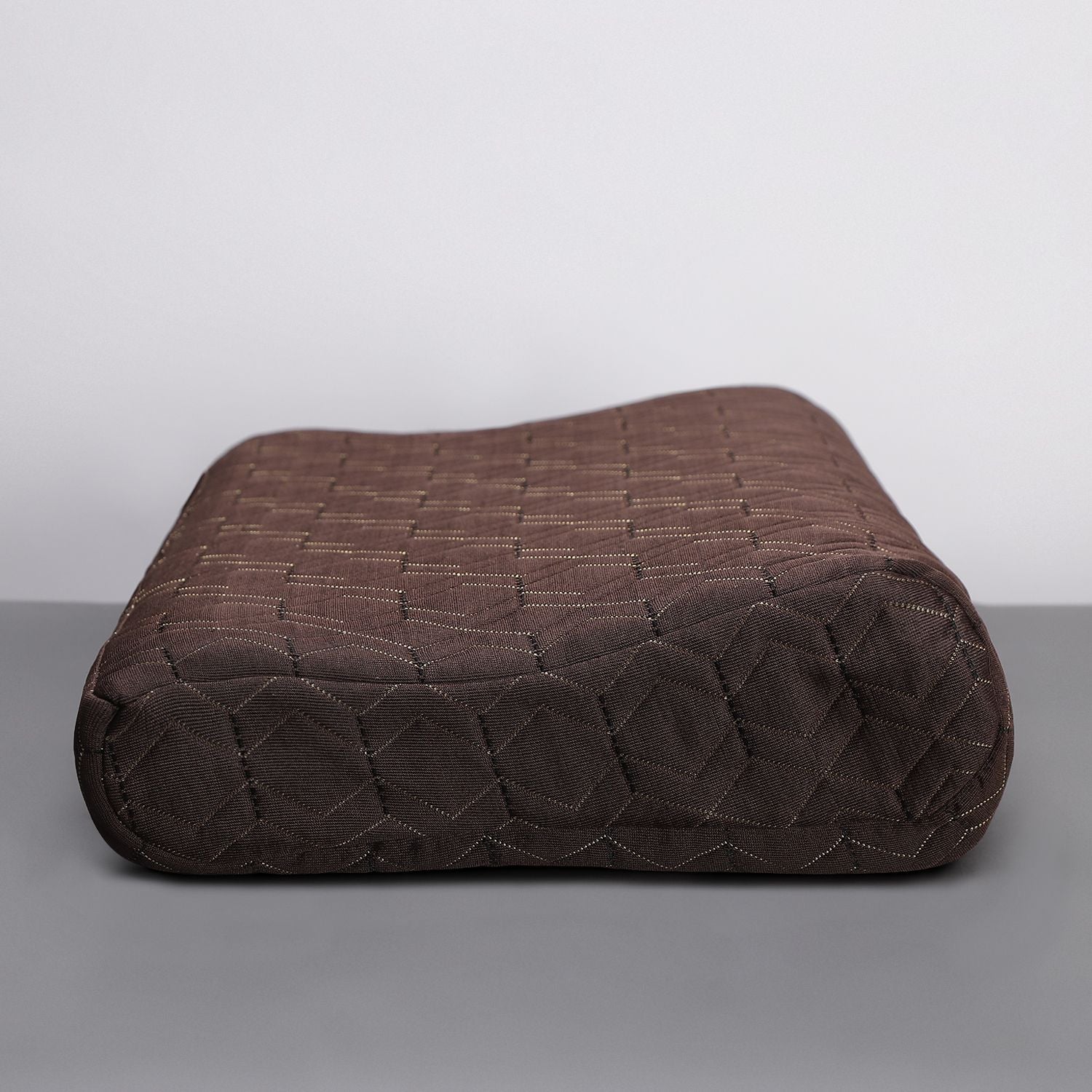 Memory Foam Sleeping Pillow Pack of 2 Geometric Luxury Contour (Brown)