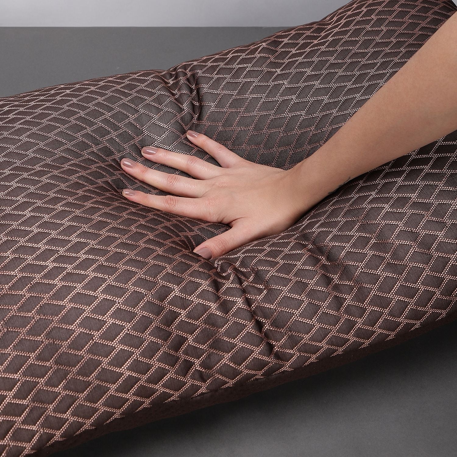 Microfibre Sleeping Pillow Pack of 1 Geometric LUXURY (Brown)
