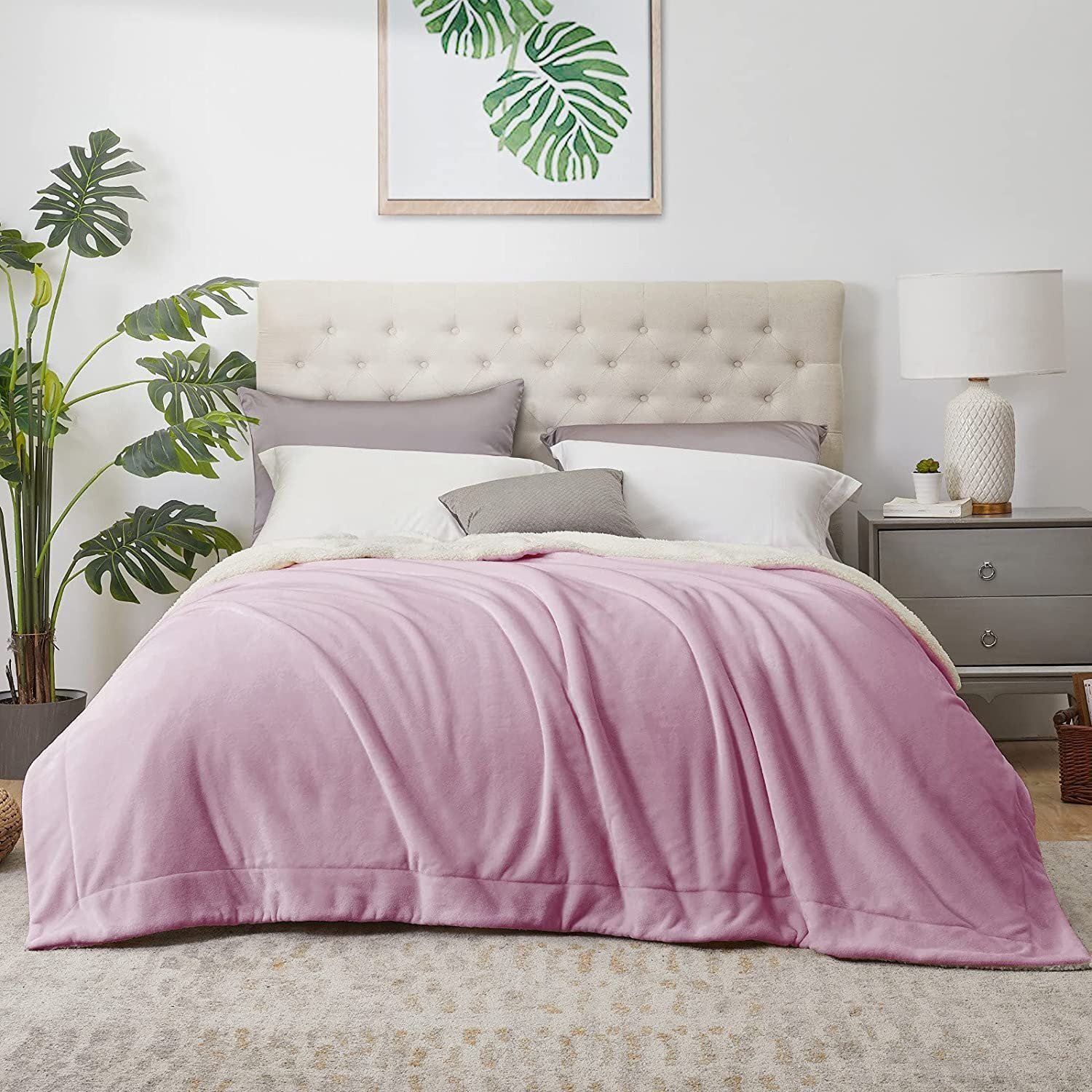 Solid Double Sherpa Blanket for  Heavy Winter (Woollen Blend, Pink)